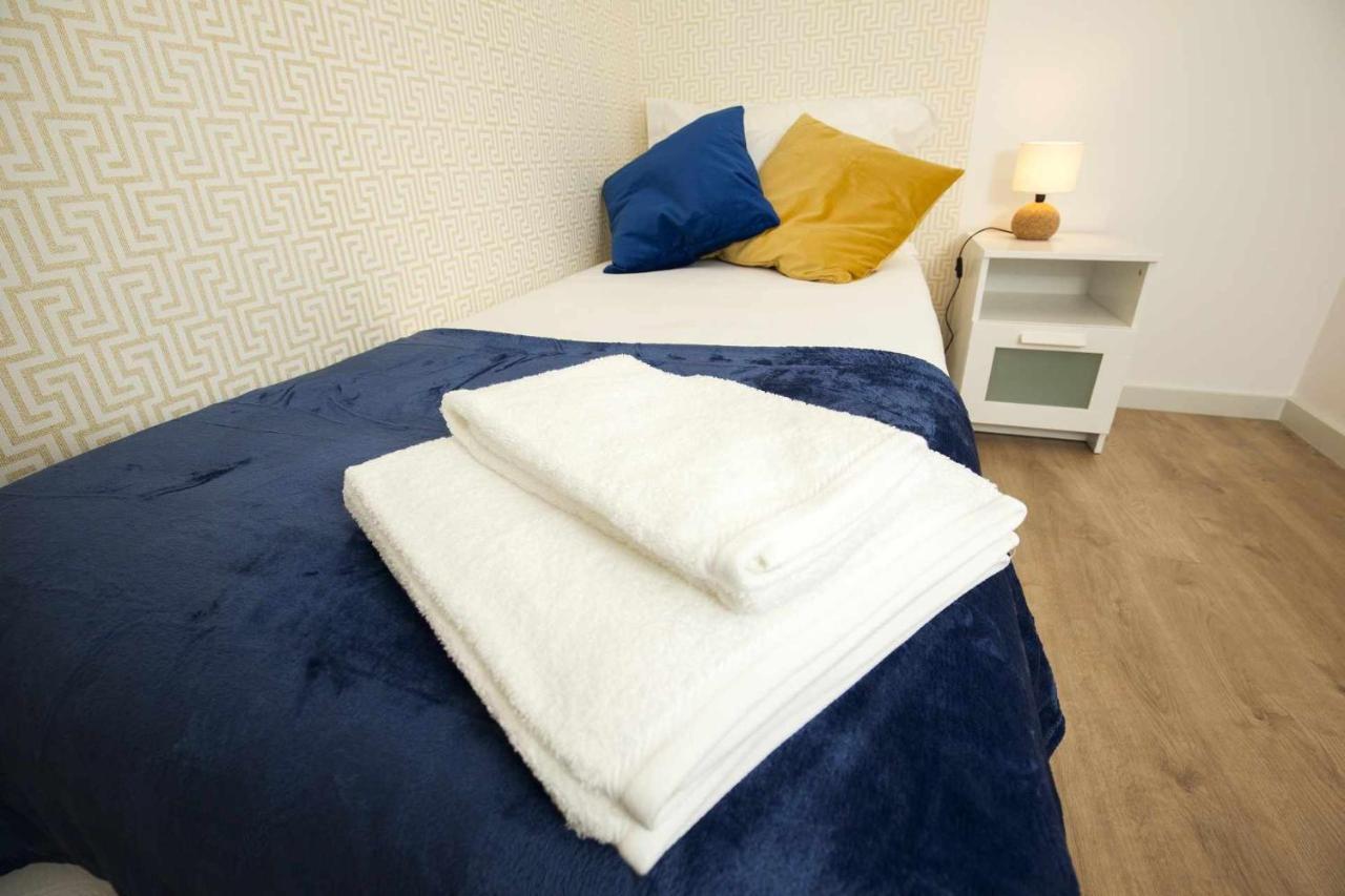 Golden & Blue House O Seu Novo Espaco No Порто Екстериор снимка